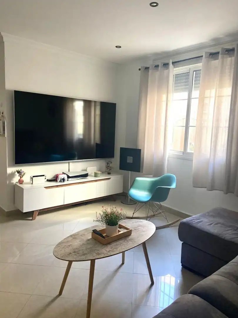 Sala d'estar de Casa adosada en venda en Chiclana de la Frontera amb Terrassa