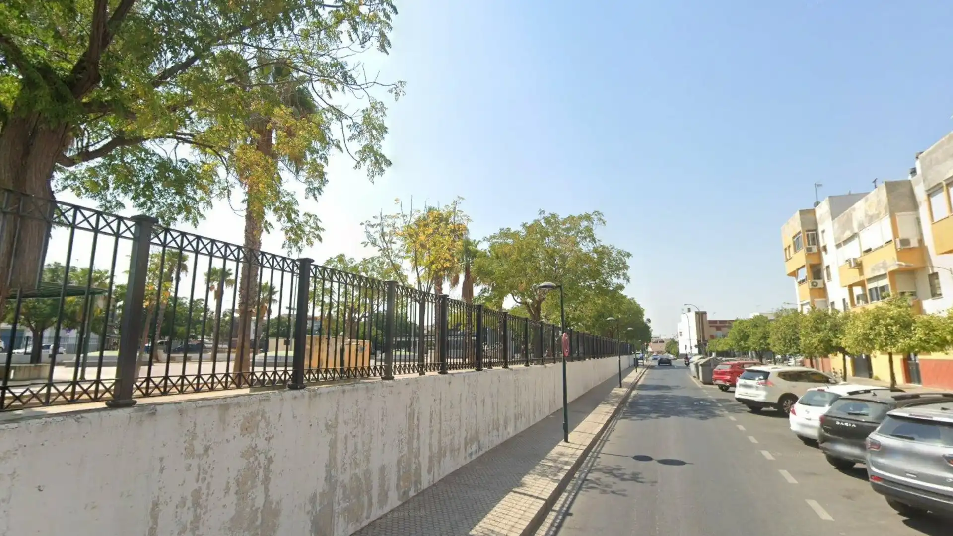 Semi-detached house for sale in Benacazón, imagen 3