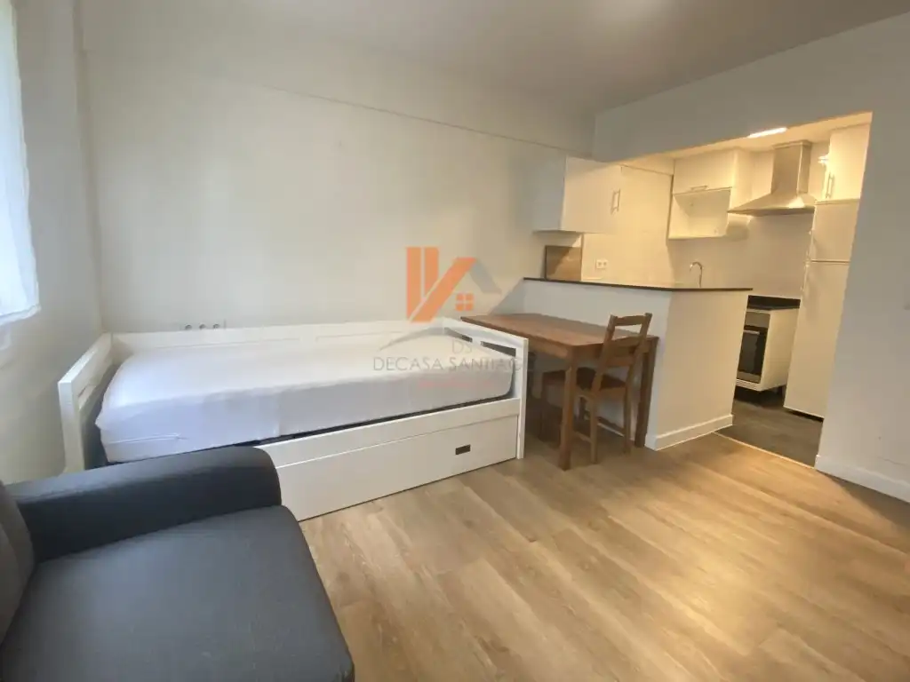 Estudio de alquiler en Rua Pelamios, Campus Norte - San Caetano