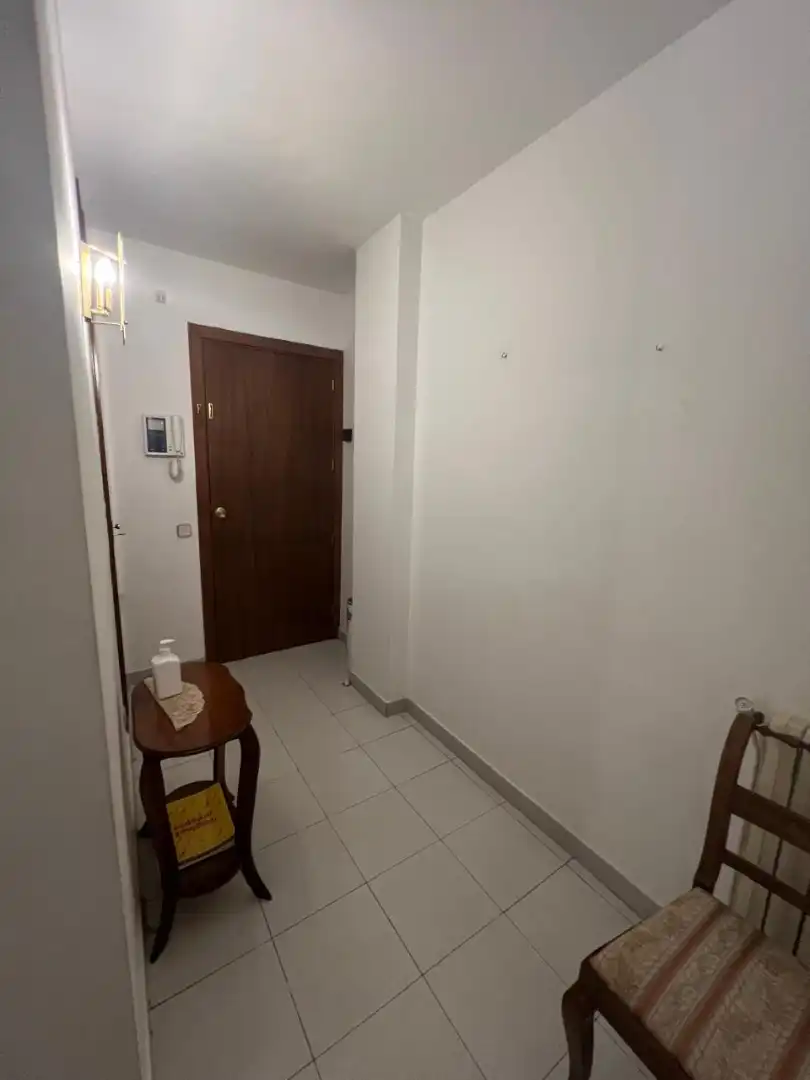 Wohnung zum Verkauf in Encamp mit Heizung, Abstellraum und Möbliert