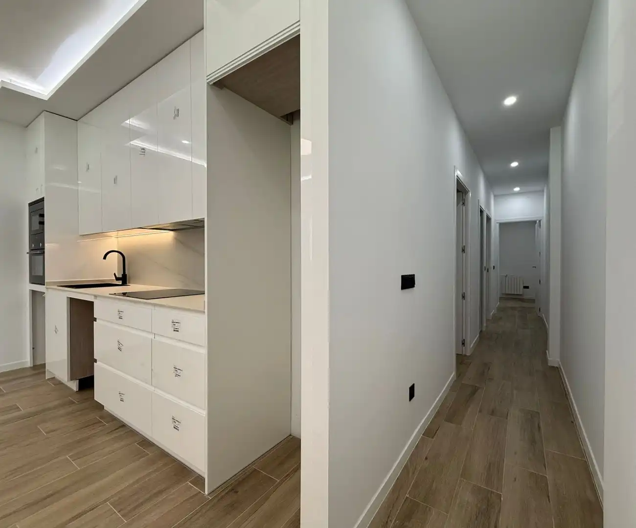 Piso en venta en CERVANTES, La Alhóndiga
