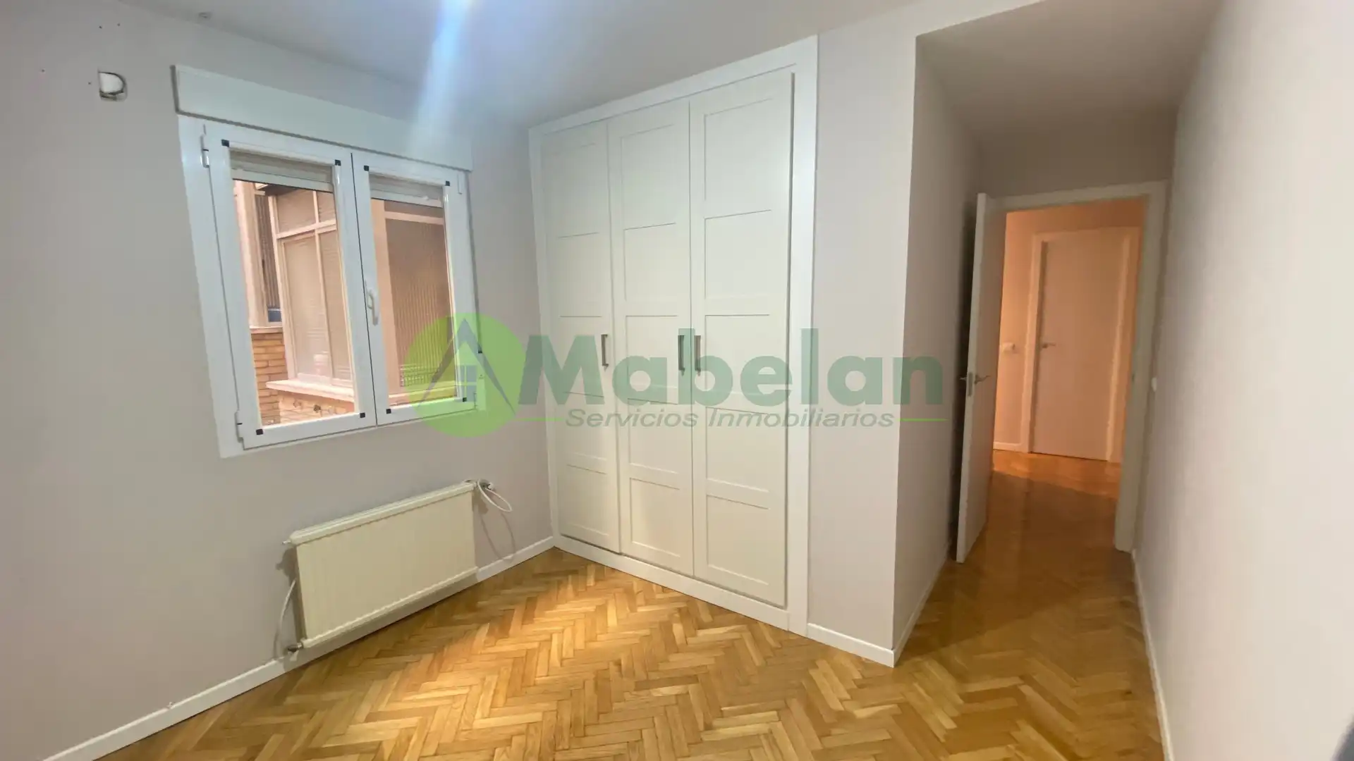 Habitación de Piso de alquiler en Madrid con Calefacción y Piscina comunitaria