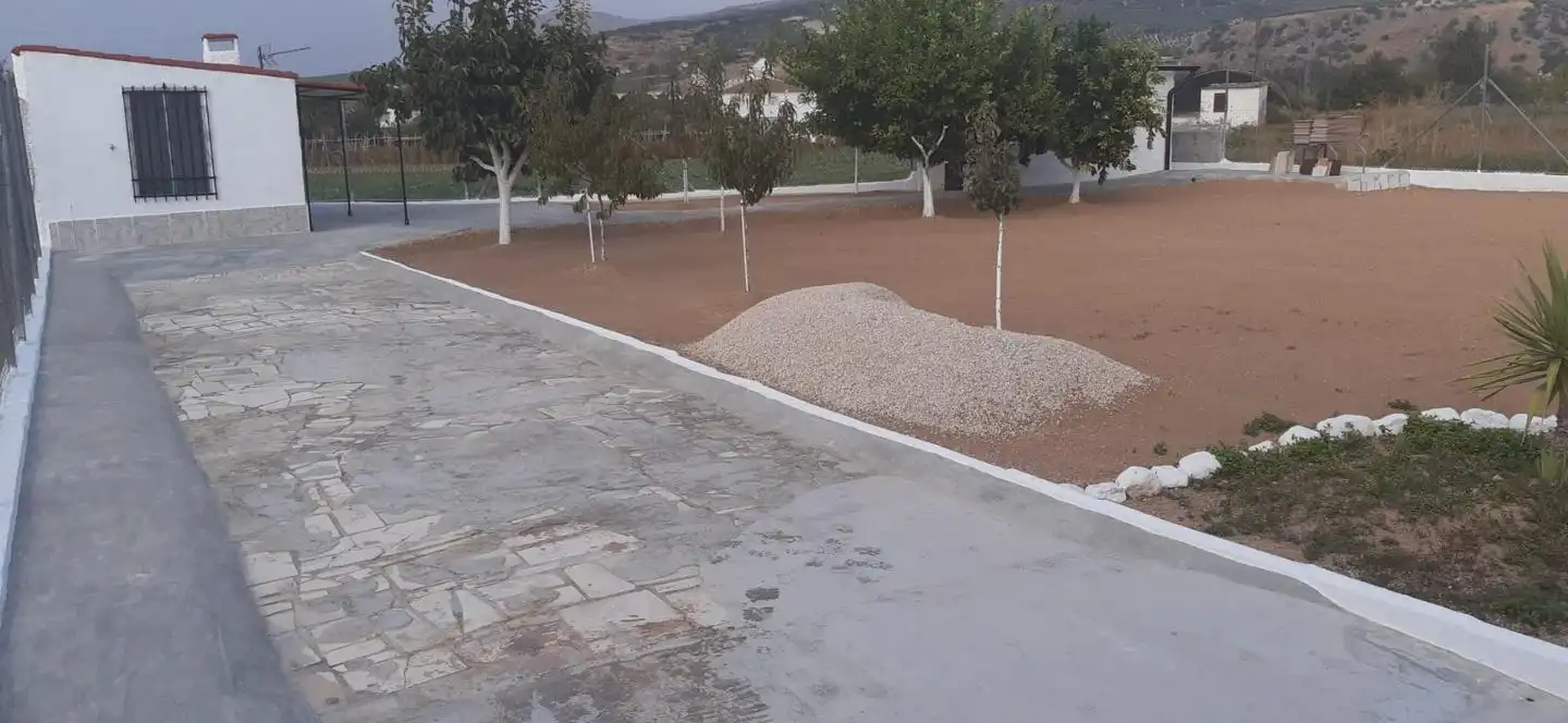 Grundstücke und Bauplätze zum Verkauf in Pedroso