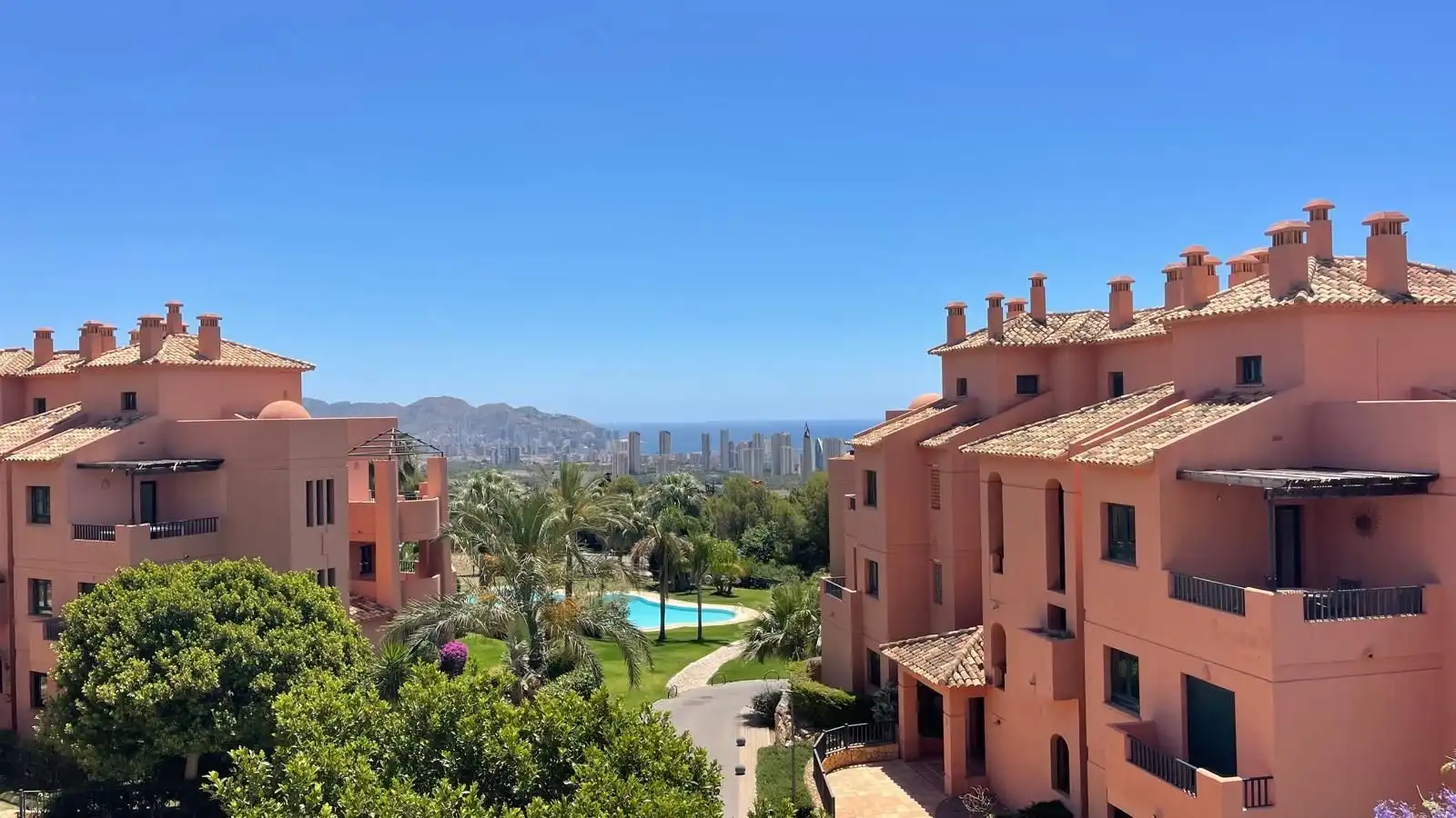 Apartament amb piscina en venda a Golf Bahía, imagen 32