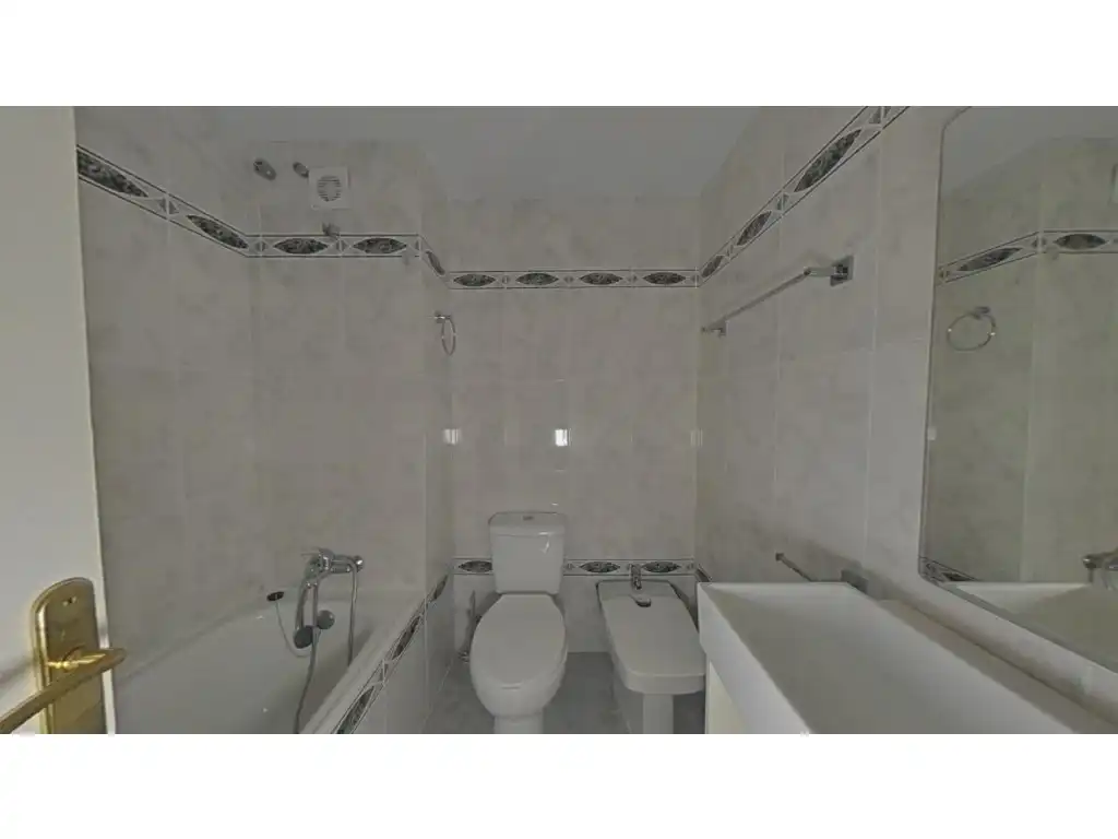 Piso con ascensor en venta en Calle Angel Guimera, imagen 16