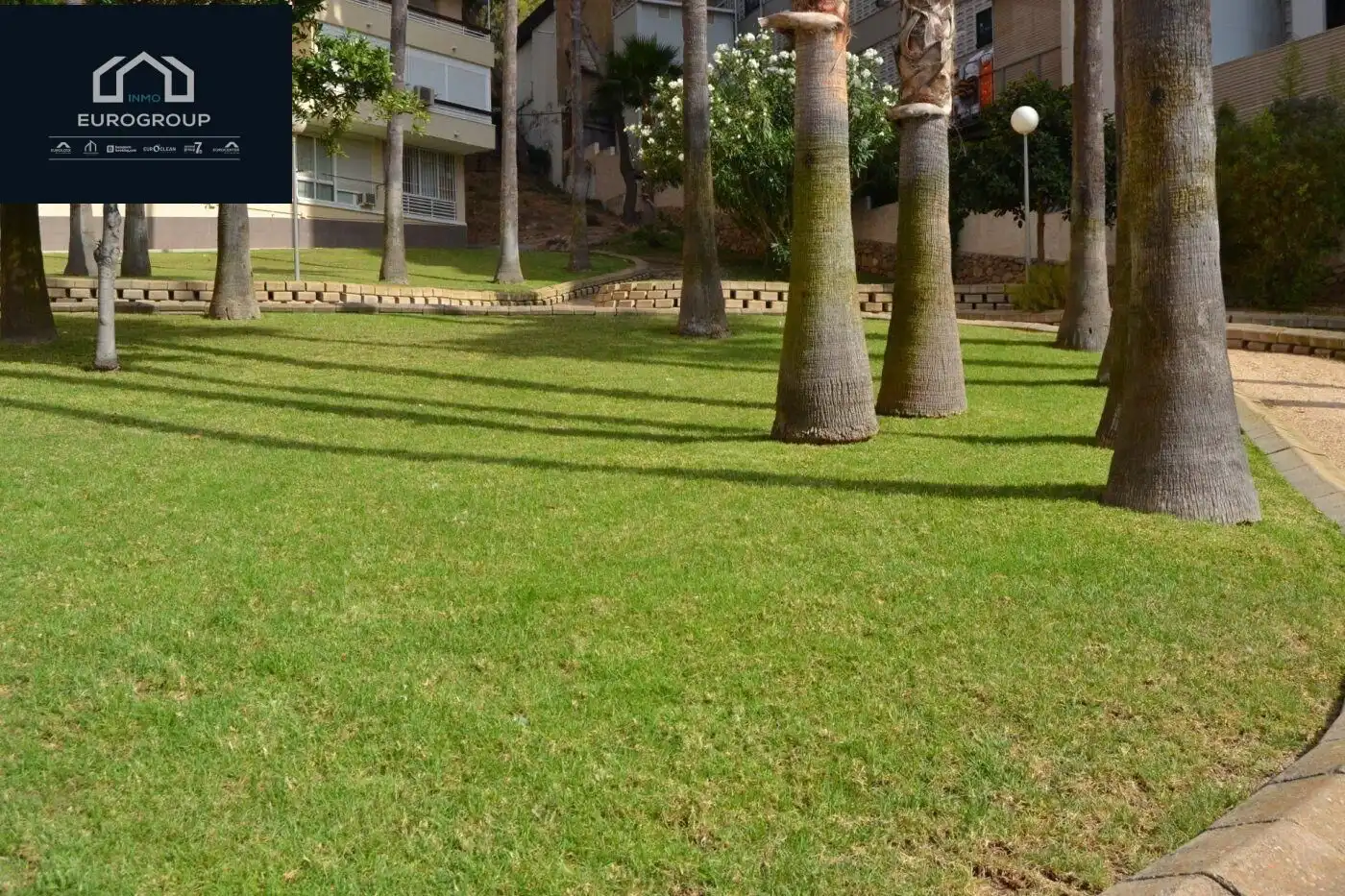 Außenansicht von Wohnungen zur Miete in Benidorm mit Privatgarten, Möbliert und Gemeinschaftspool
