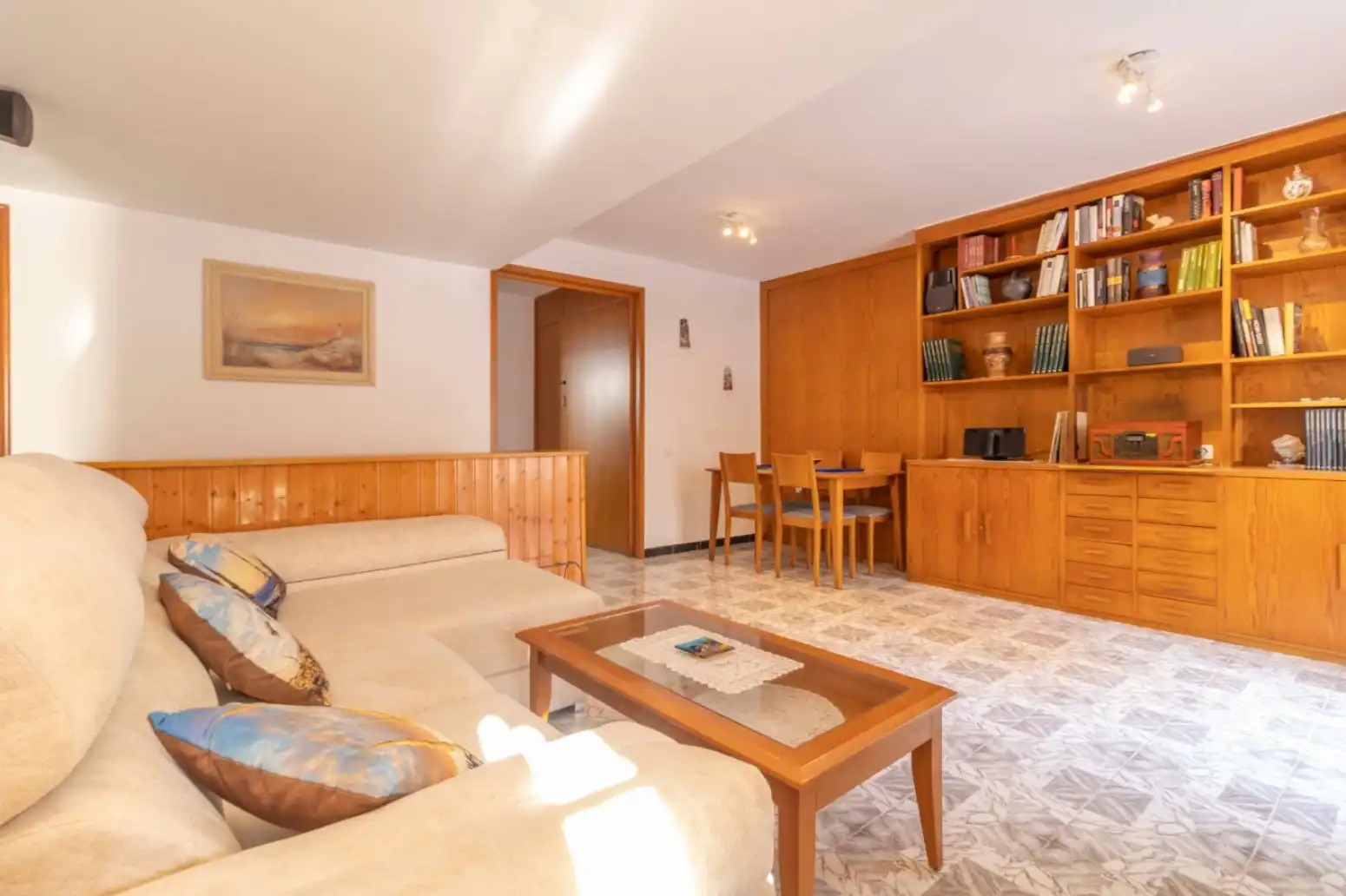Sala d'estar de Pis de lloguer en Sevilla amb Aire condicionat, Terrassa i Traster
