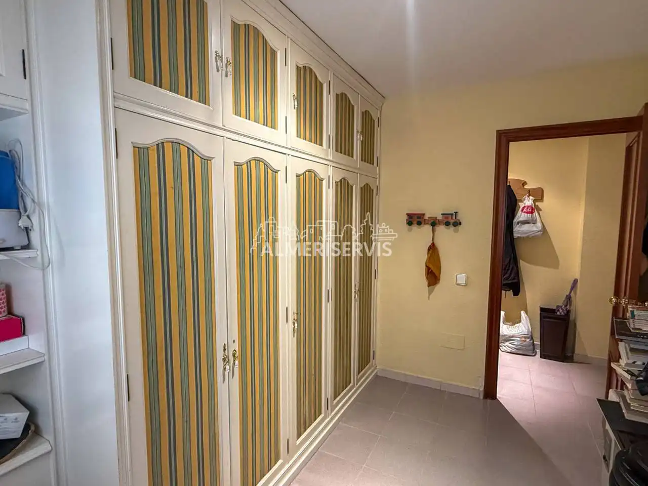 Habitación de Piso en venta en El Ejido con Aire acondicionado y Amueblado