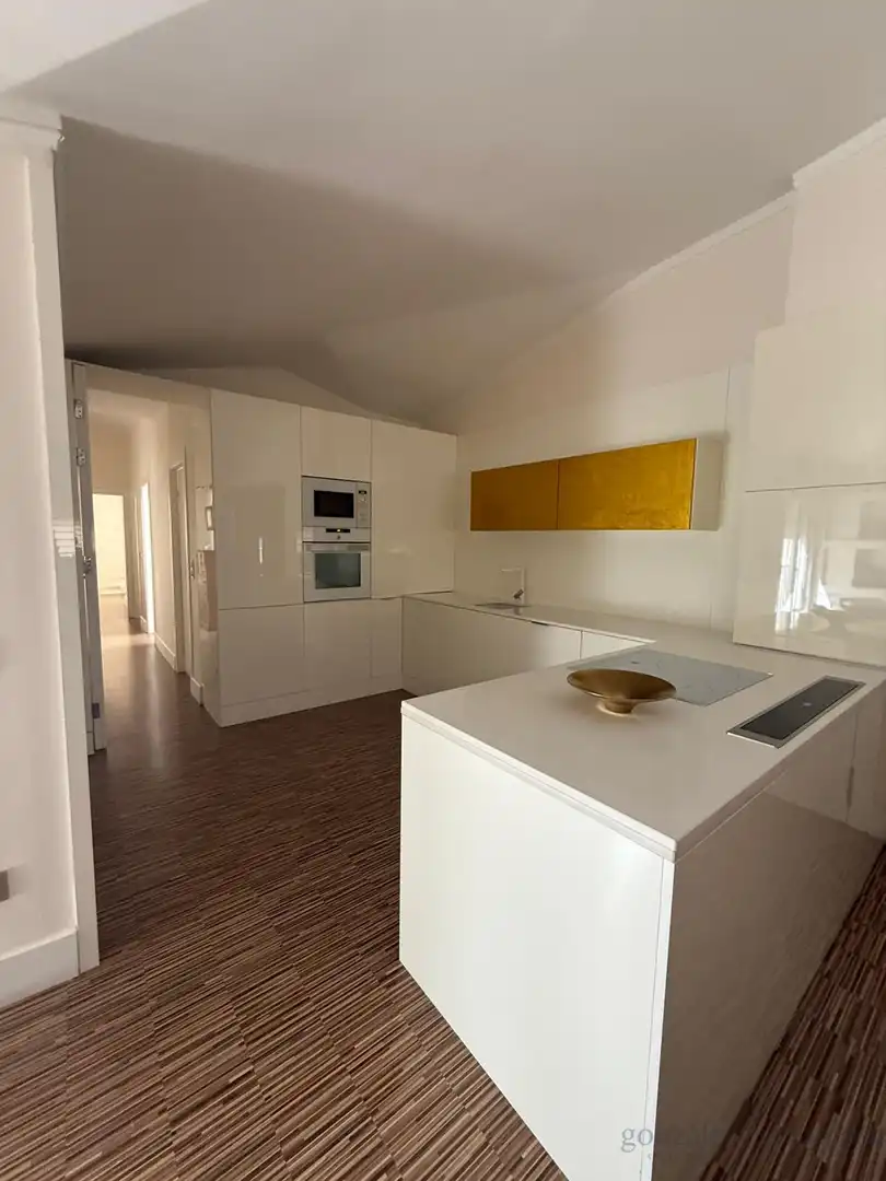 Flat for rent in San Mateo