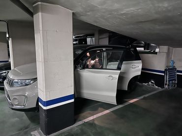 Einzelparkplatz mit Aufzug zur Miete in Calle de Hortaleza 61