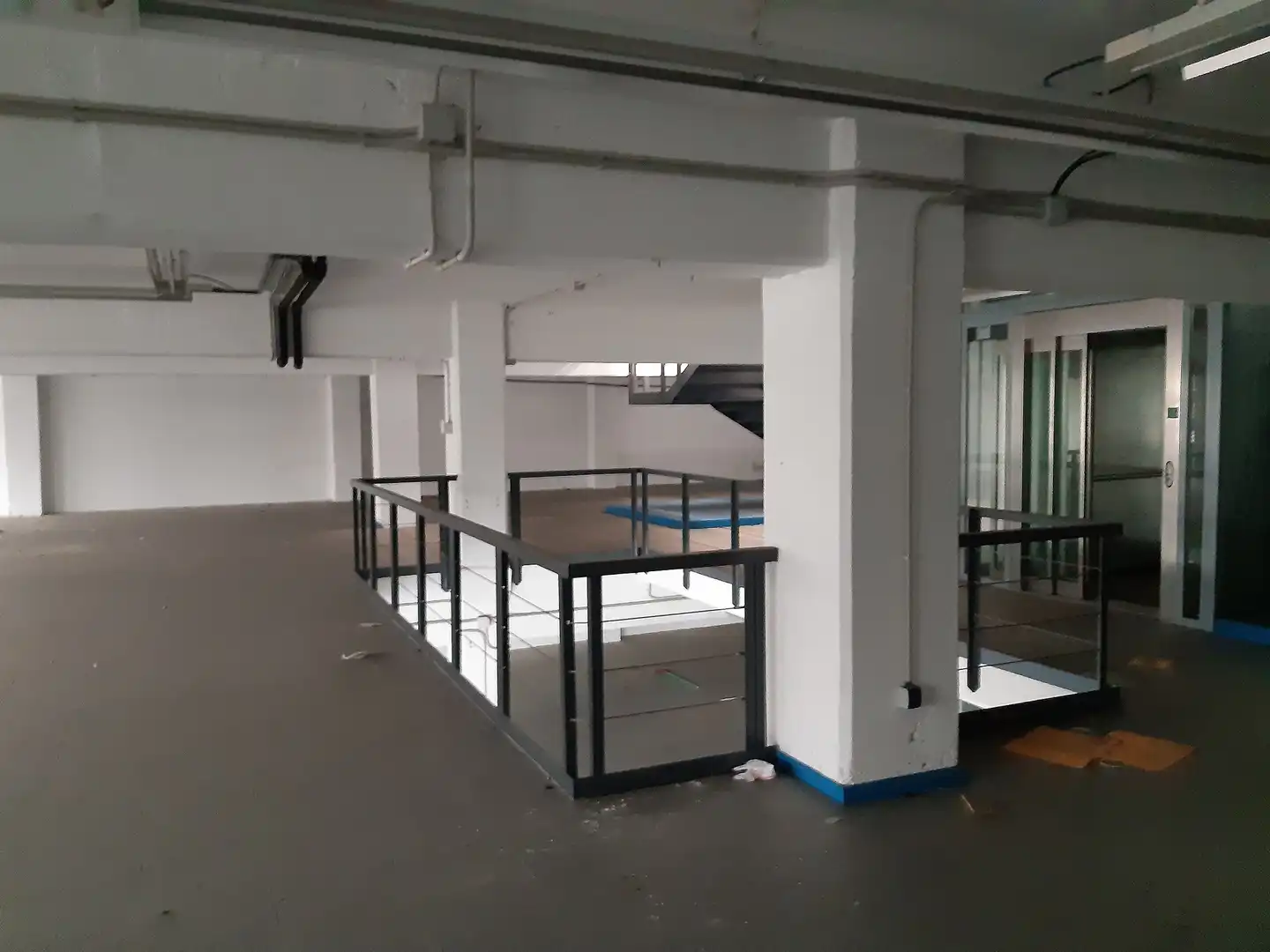 Nau industrial en venda en Donostia - San Sebastián 