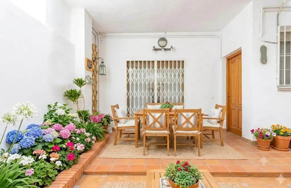 Terrassa de Casa adosada en venda en Massanassa amb Aire condicionat, Calefacció i Jardí privat