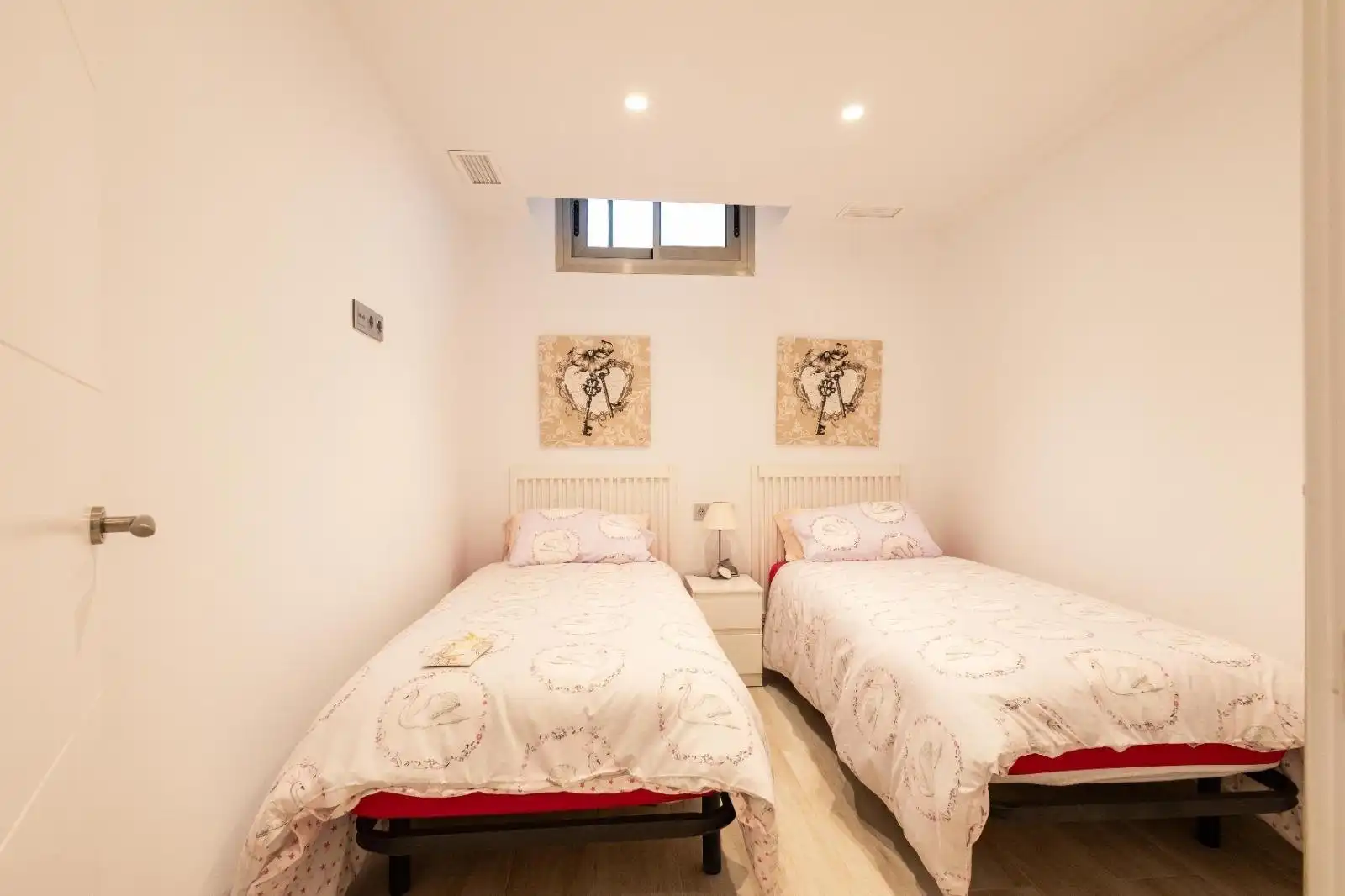 Habitación de Casa o chalet en venta en Orihuela con Jardín privado, Terraza y Piscina