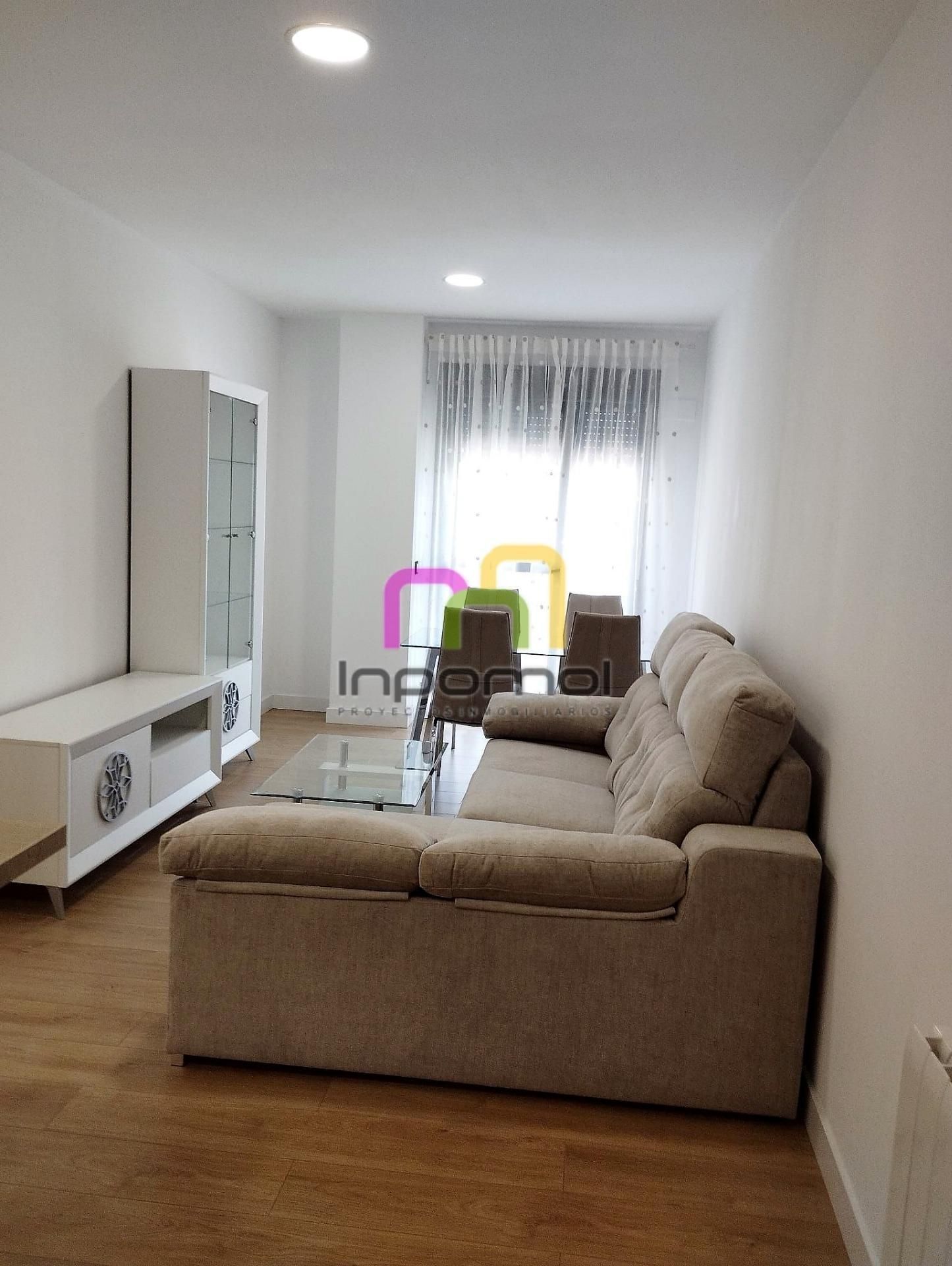Sala d'estar de Apartament de lloguer en Badajoz Capital amb Aire condicionat, Calefacció i Traster