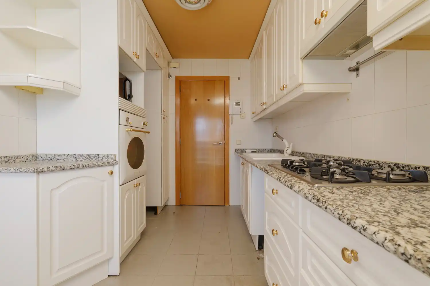 Cuina de Dúplex en venda en Madrid amb Aire condicionat, Calefacció i Parquet