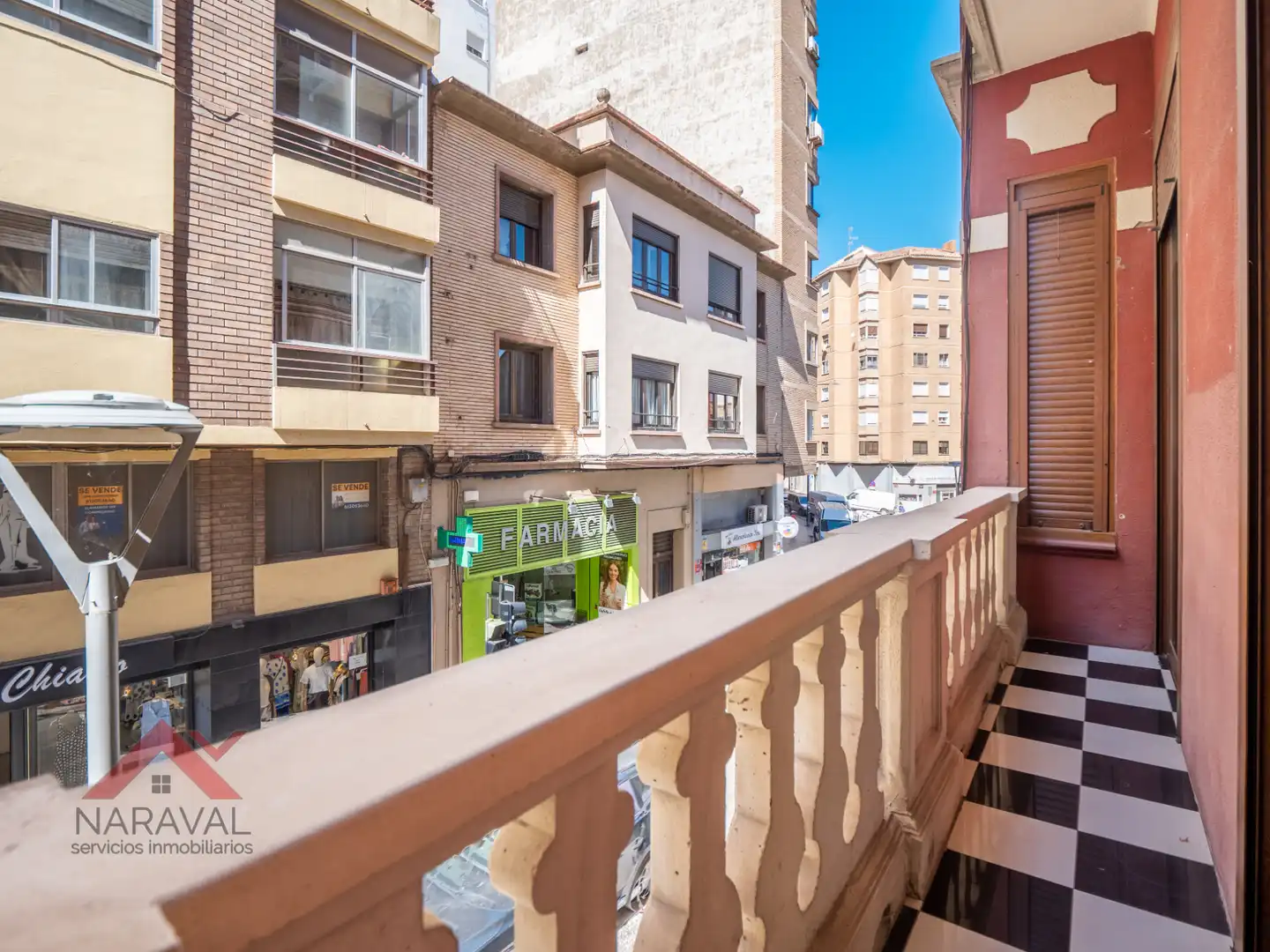 Vista exterior de Pis en venda en Tudela amb Calefacció, Parquet i Terrassa