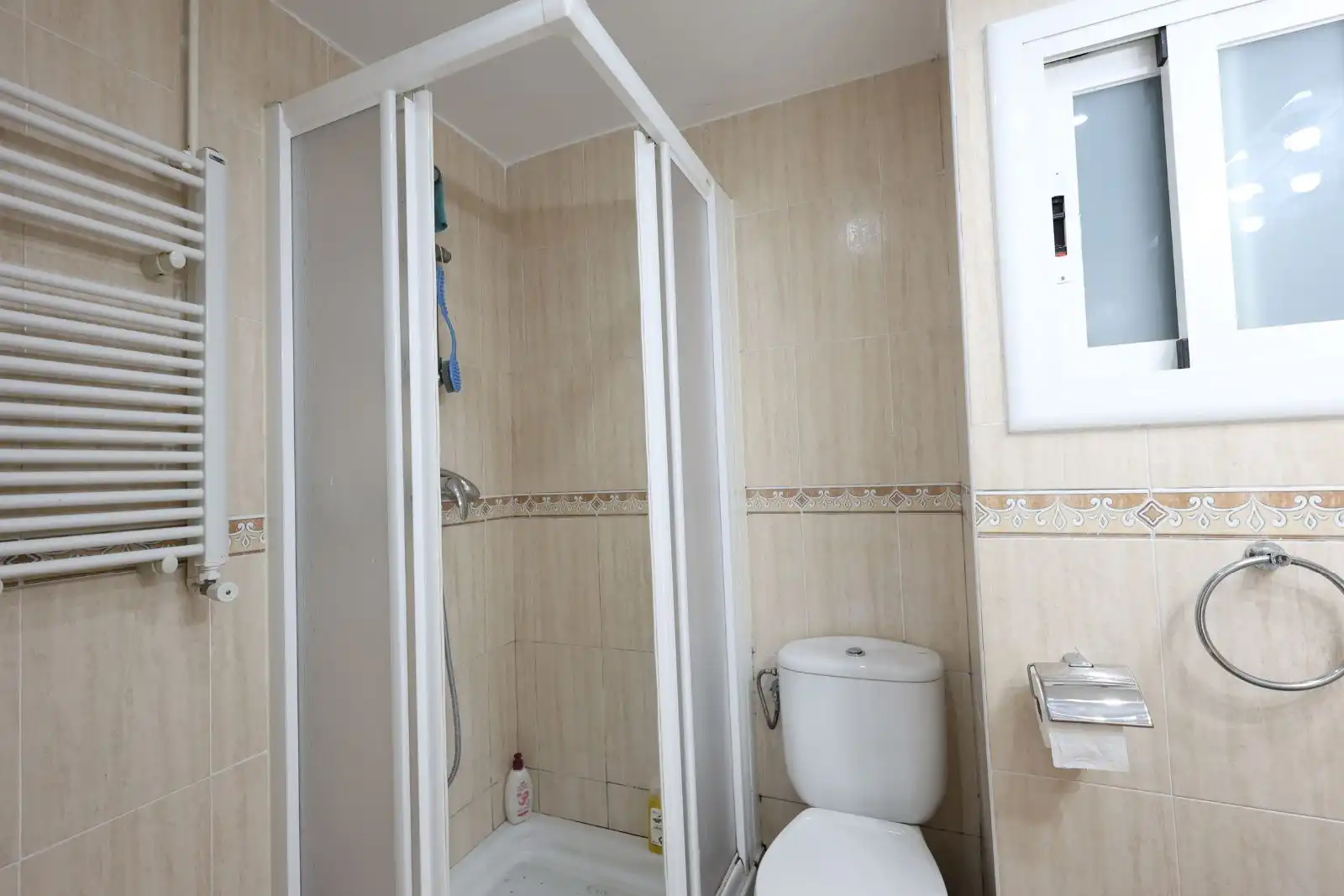 Bany de Pis en venda en Calafell amb Aire condicionat, Calefacció i Terrassa