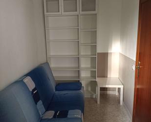 Bedroom of Flat to share in L'Hospitalet de Llobregat  with Air Conditioner and Terrace