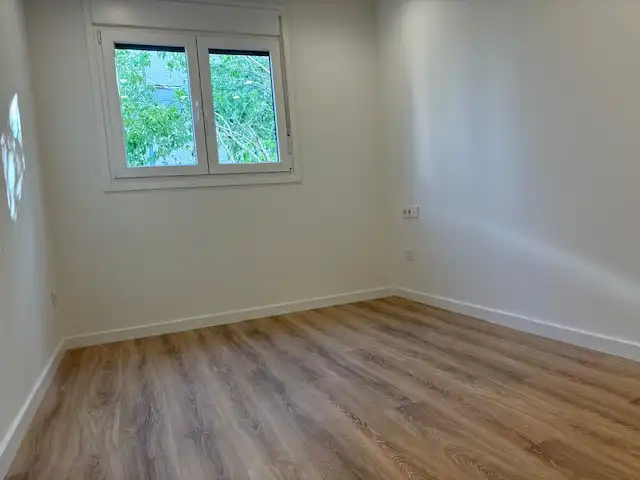 Wohnung zur Miete in Carrer Ripollès, Lledoner