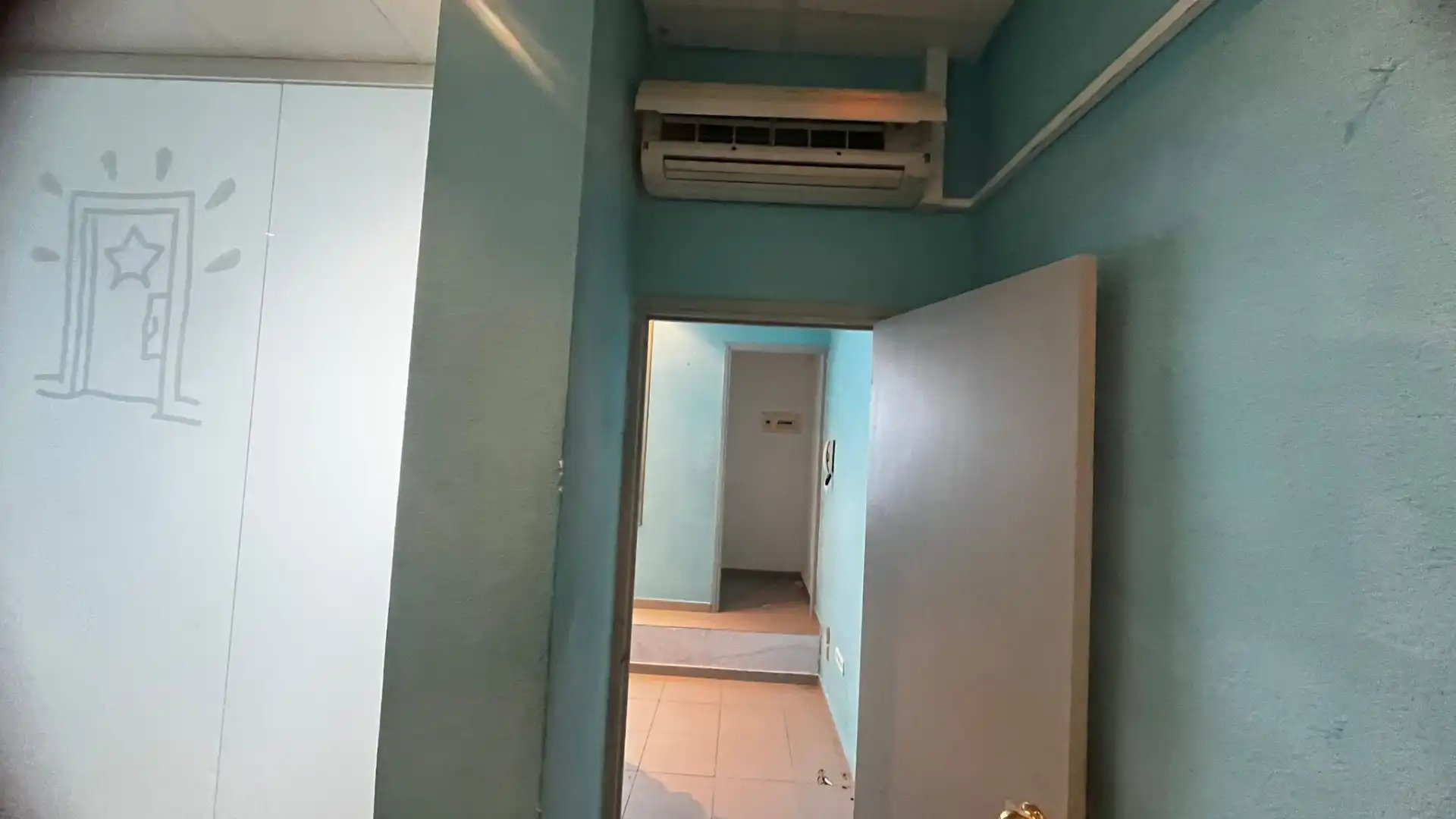 Office for rent in Salou  with Air Conditioner and Heating