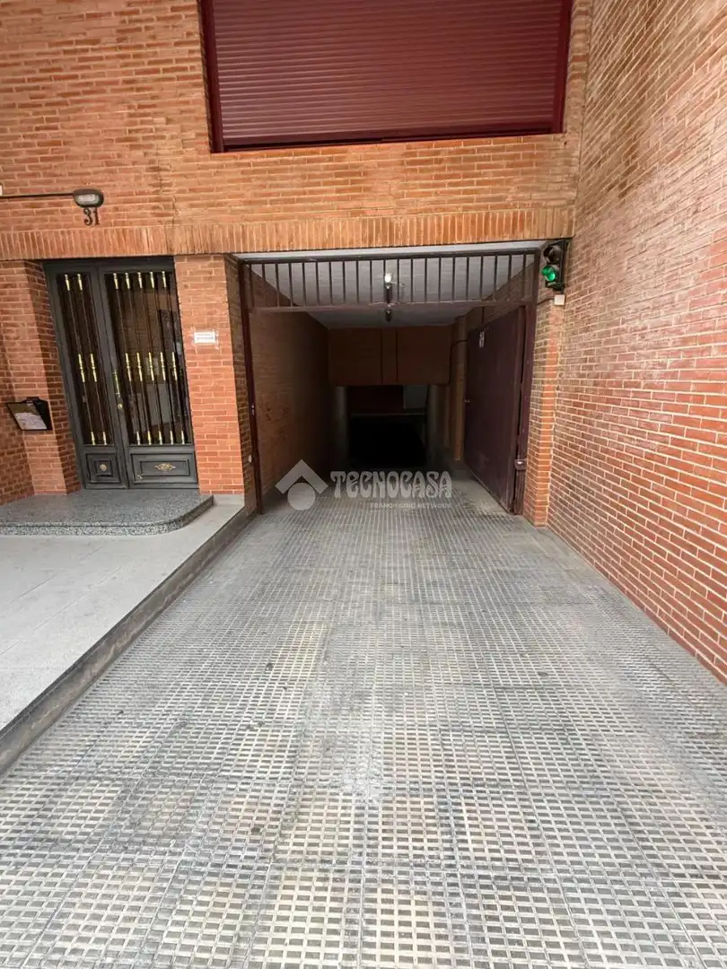 Einzelparkplatz zur Miete in C. de Londres