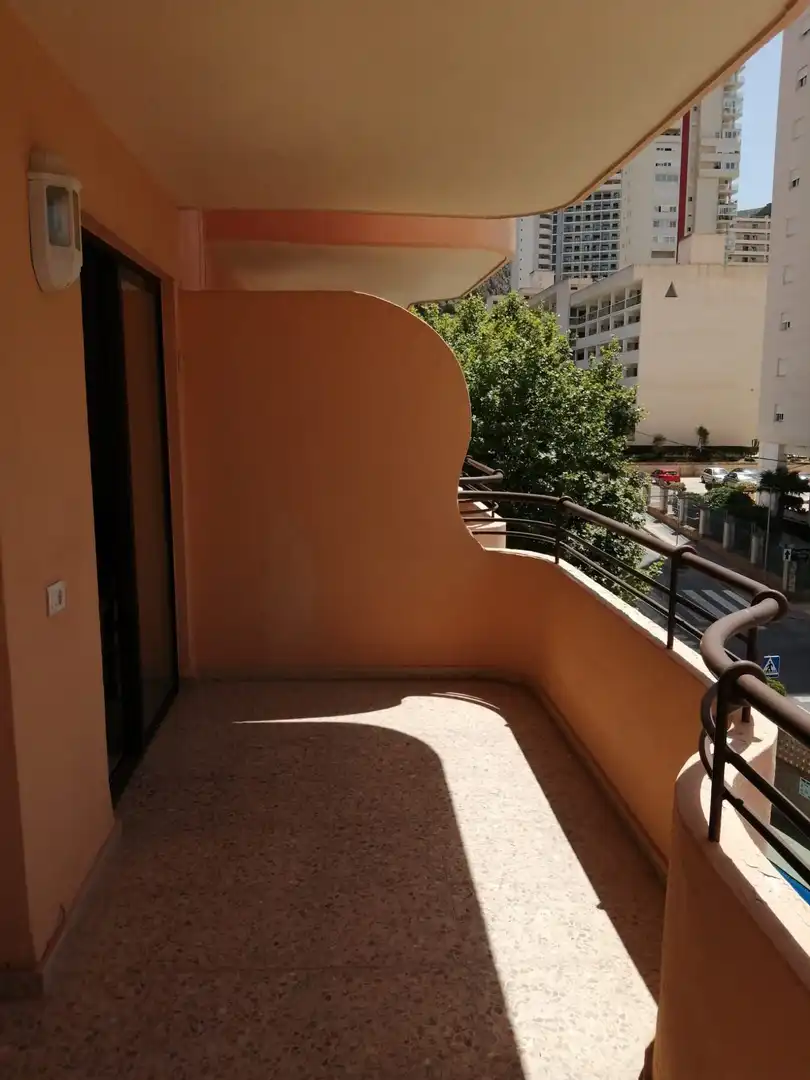 Flat with pool for sale in Av. Montecarlo 15, imagen 2