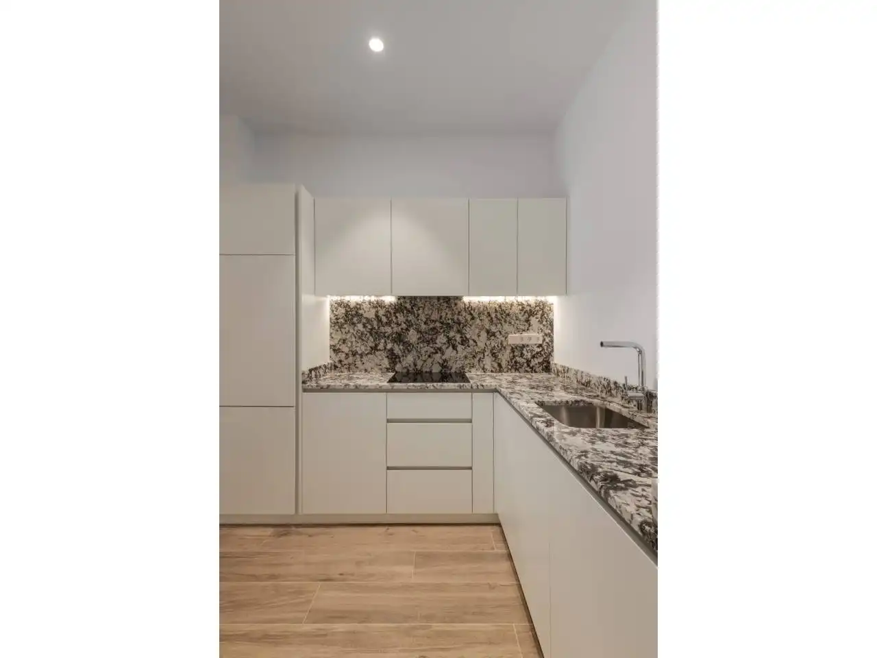 Piso con ascensor en venta en Calle Visitación, imagen 4