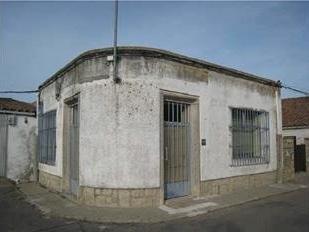 Exterior view of Premises for sale in Villar de Peralonso
