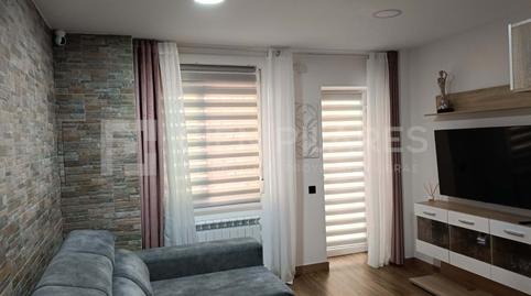 Foto 2 de Casa adosada en venda a Cl. Cierzo, Bergasa, La Rioja