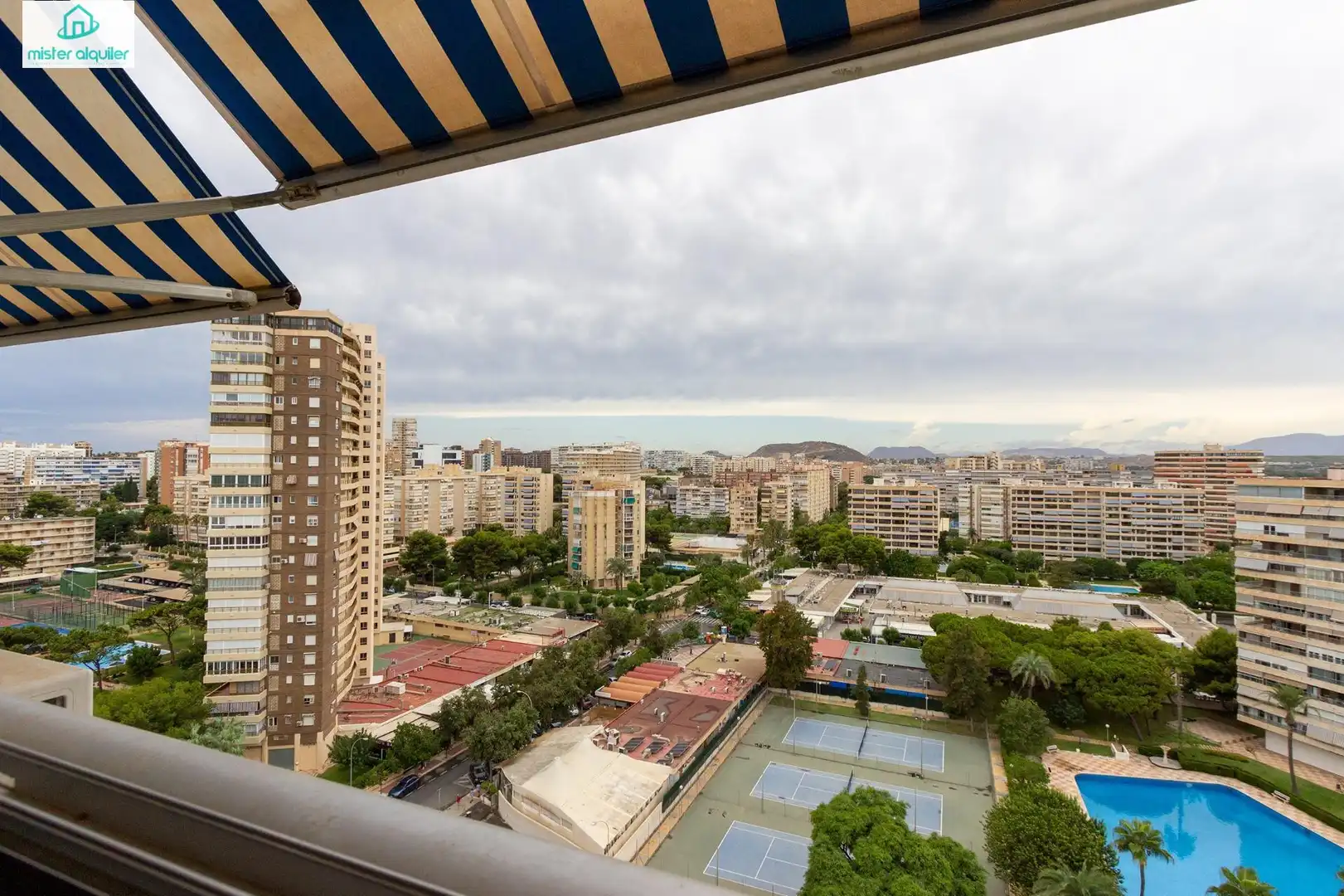 Mini appartamento con terrazza in affitto a Avenida de la Costa Blanca 113, imagen 23
