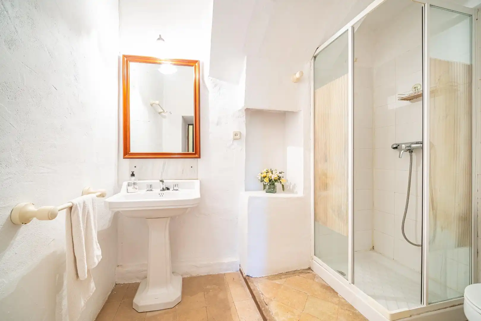 Baño de Edificio en venta en Inca con Alarma y Piscina comunitaria