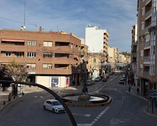 Vista exterior de Pis en venda en Caravaca de la Cruz amb Aire condicionat, Calefacció i Terrassa