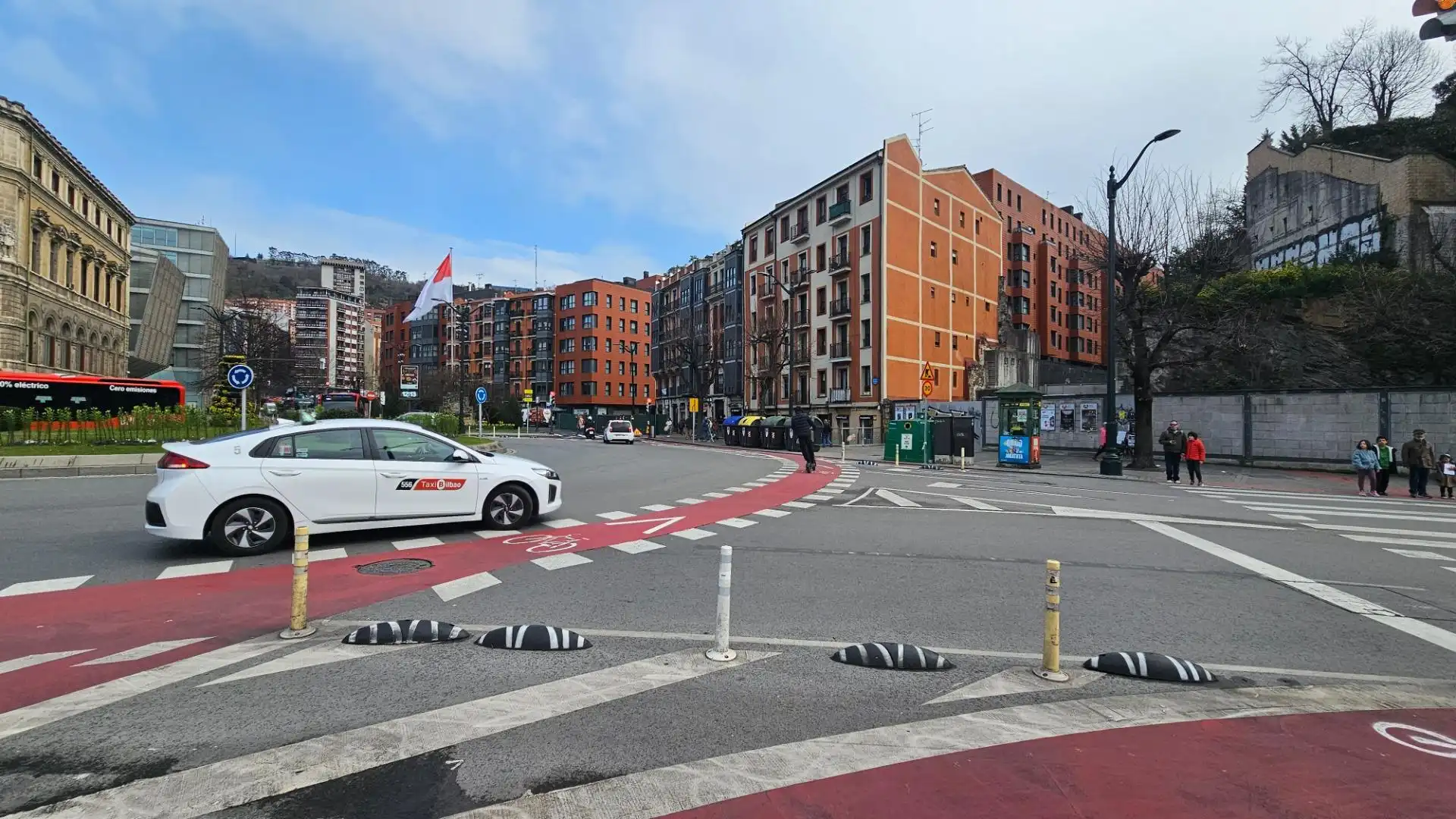 Vista exterior de Piso en venta en Bilbao  con Calefacción, Terraza y Balcón