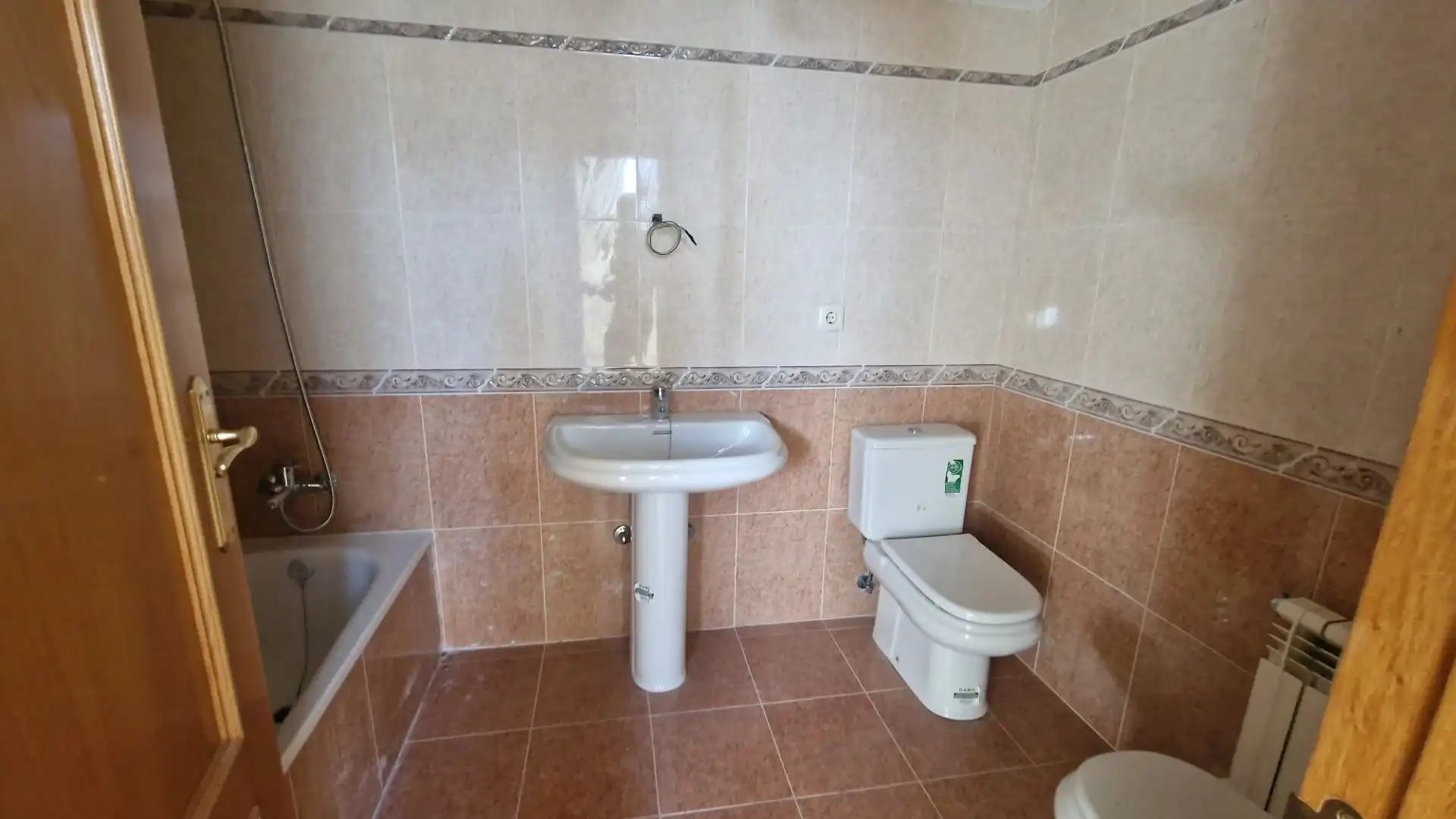 Baño de Dúplex en venta en Peñaranda de Bracamonte con Calefacción, Terraza y Trastero