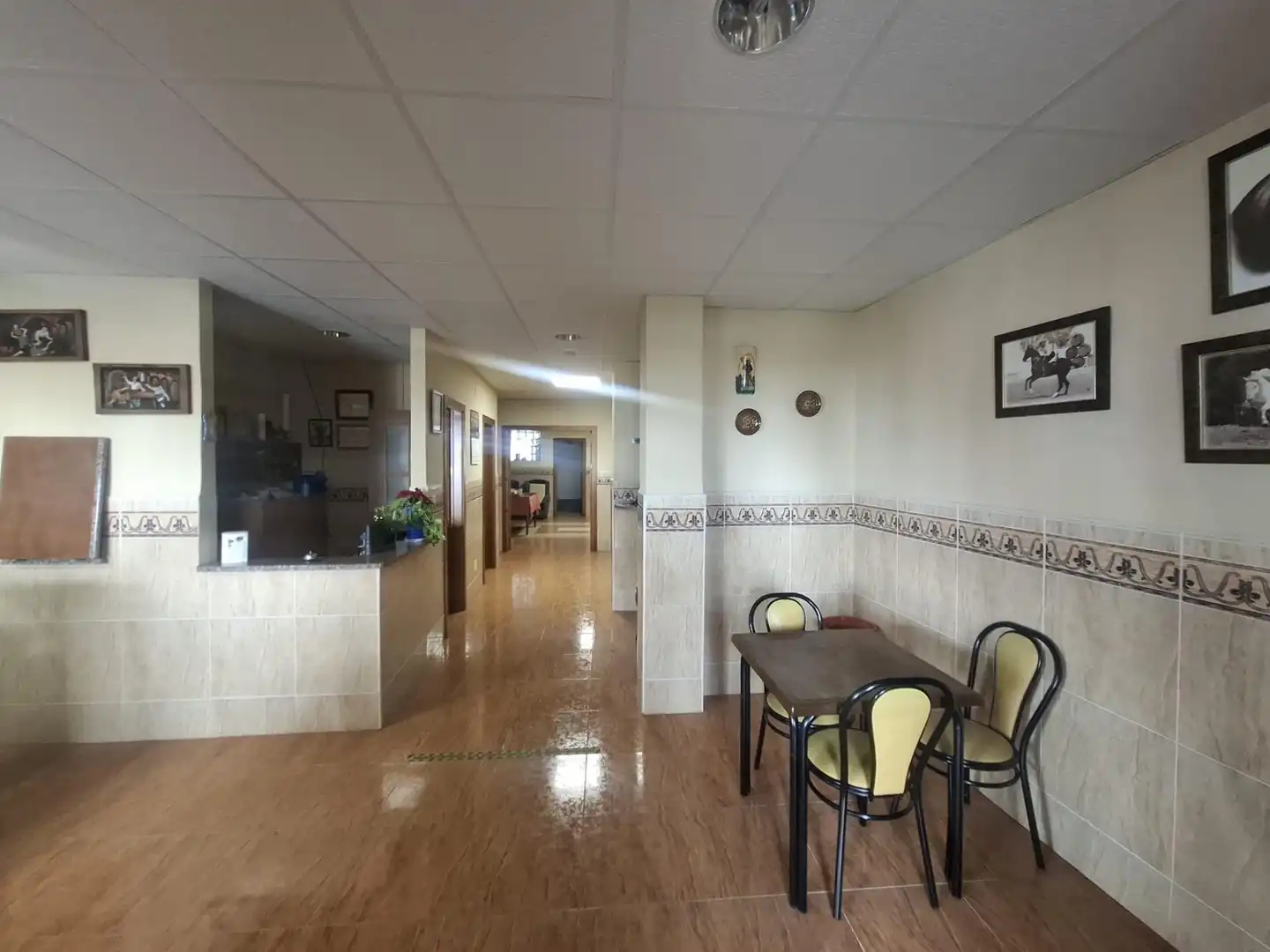 Edificio en venta en Tolox