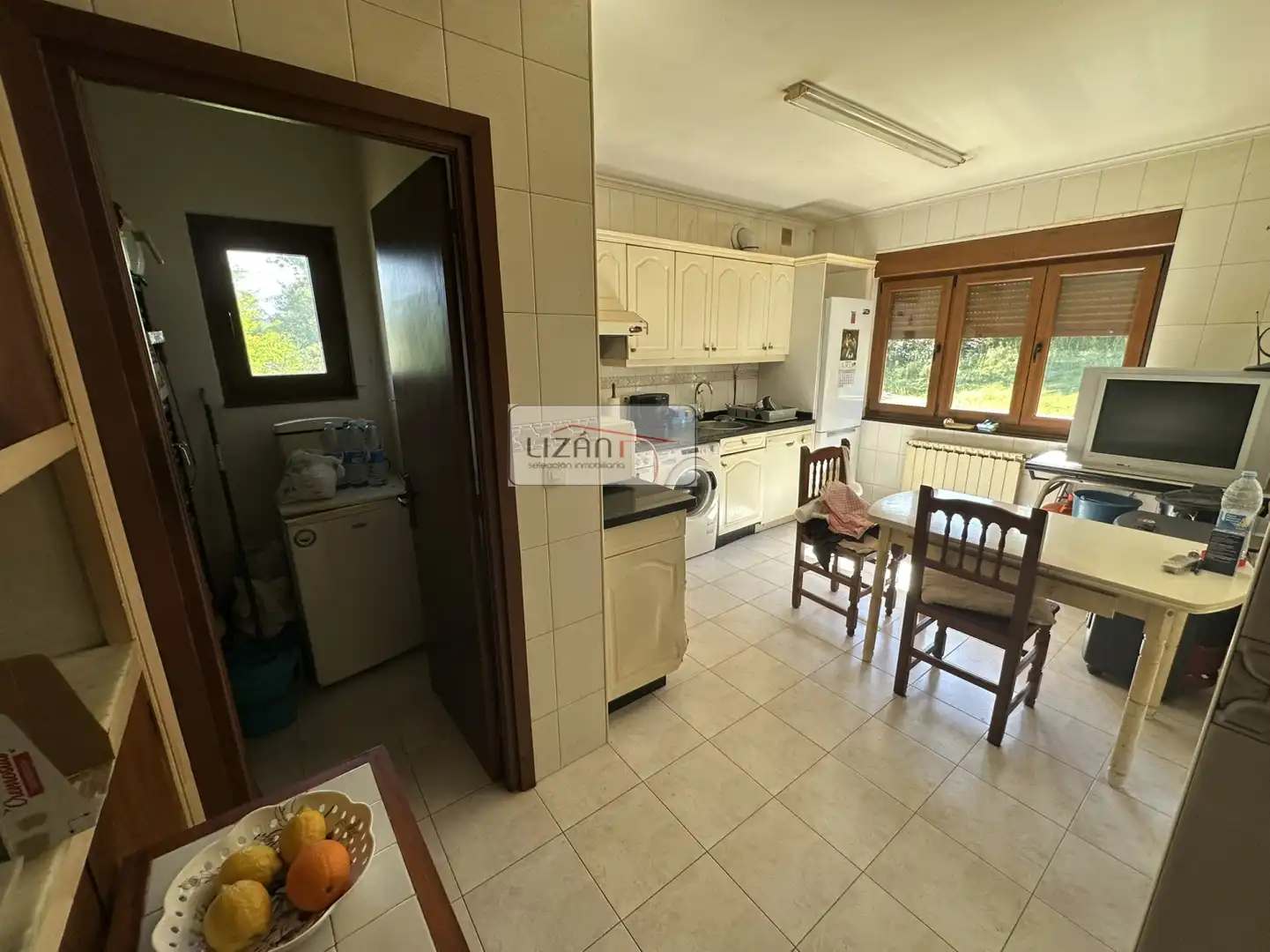 Cuina de Casa o xalet en venda en Siero amb Calefacció i Parquet
