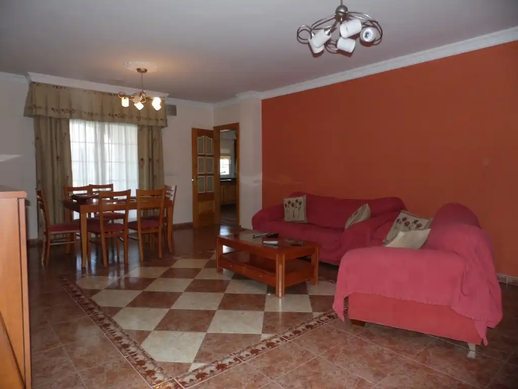 Chalet con piscina en venta en Alcaucín, imagen 10