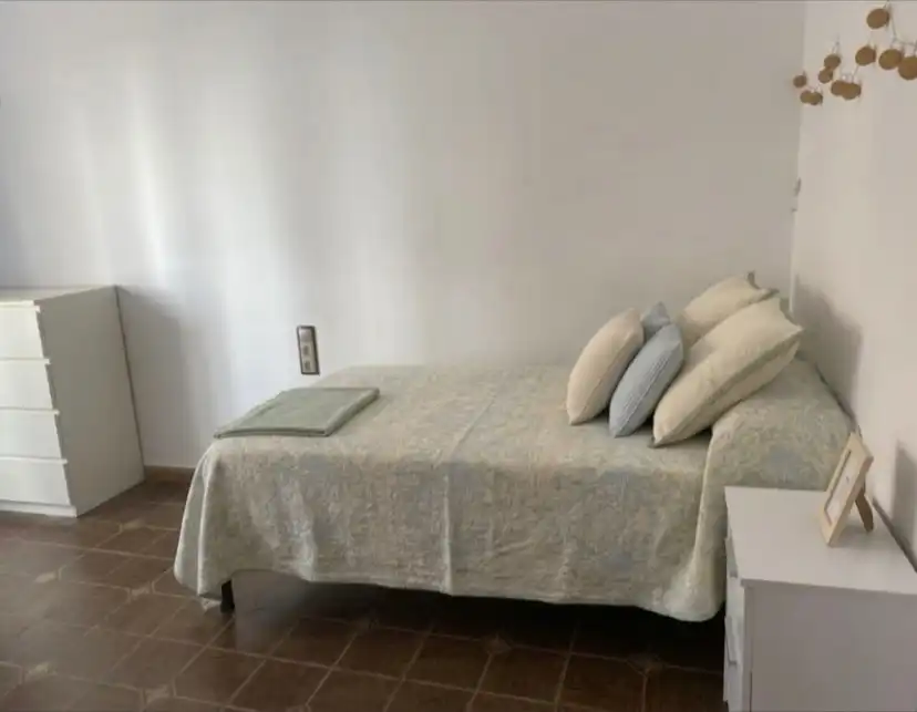 Dormitori de Pis de lloguer en El Perchel