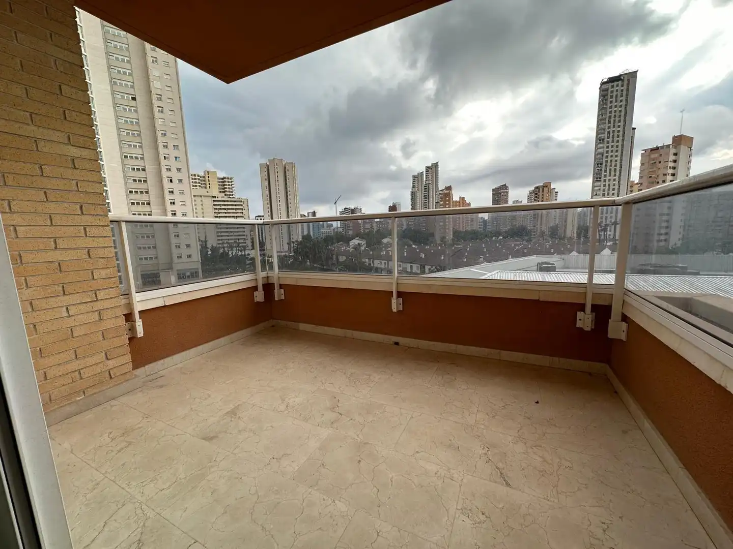 Terrassa de Apartament en venda en Benidorm amb Jardí privat, Terrassa i Piscina comunitària