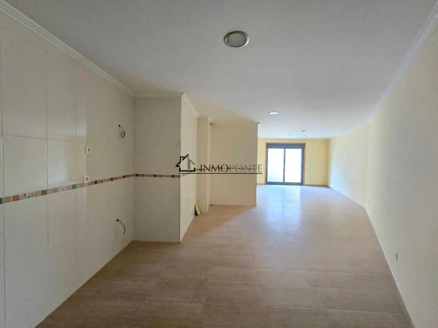 Piso en venta en Marín con Calefacción y Balcón