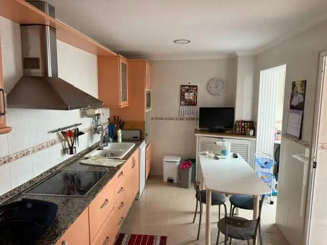Cuina de Pis en venda en Cádiz amb Calefacció i Moblat