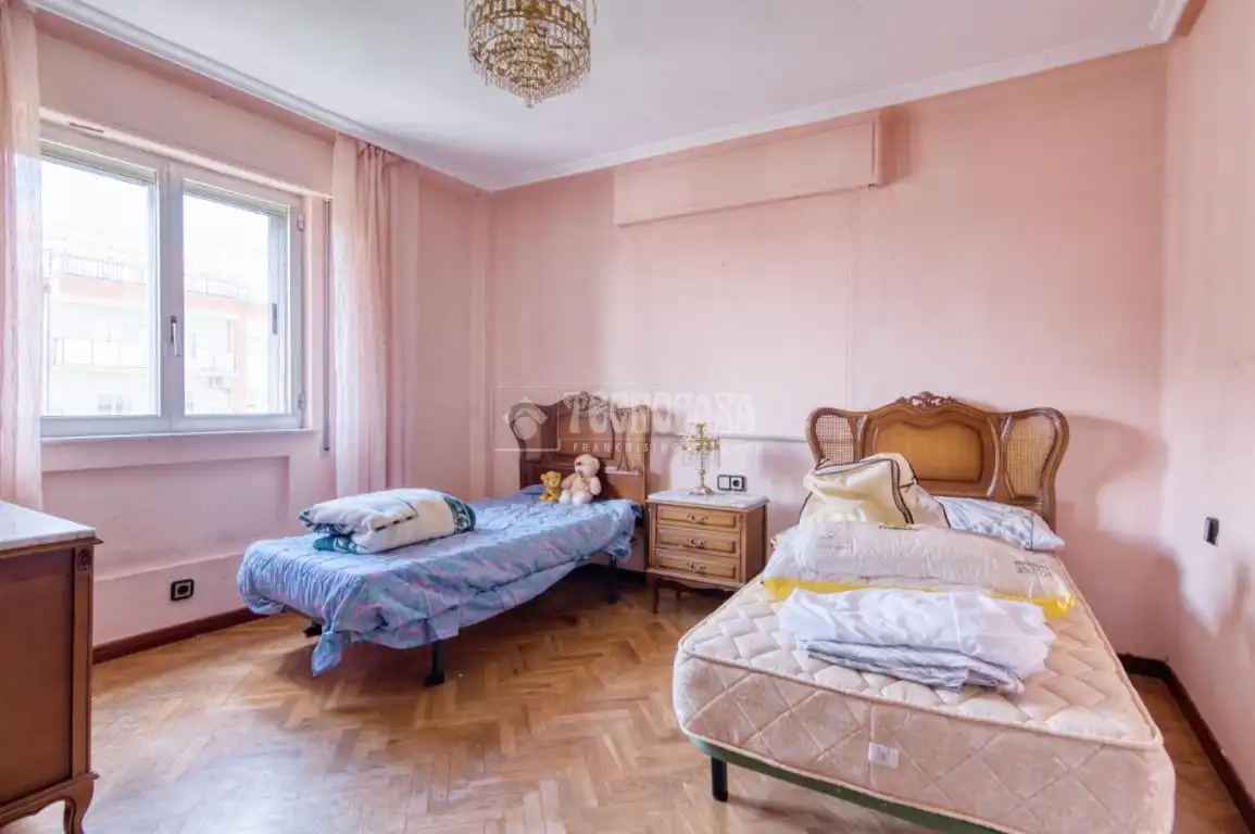 Habitación de Piso en venta en Salamanca con Calefacción y Balcón