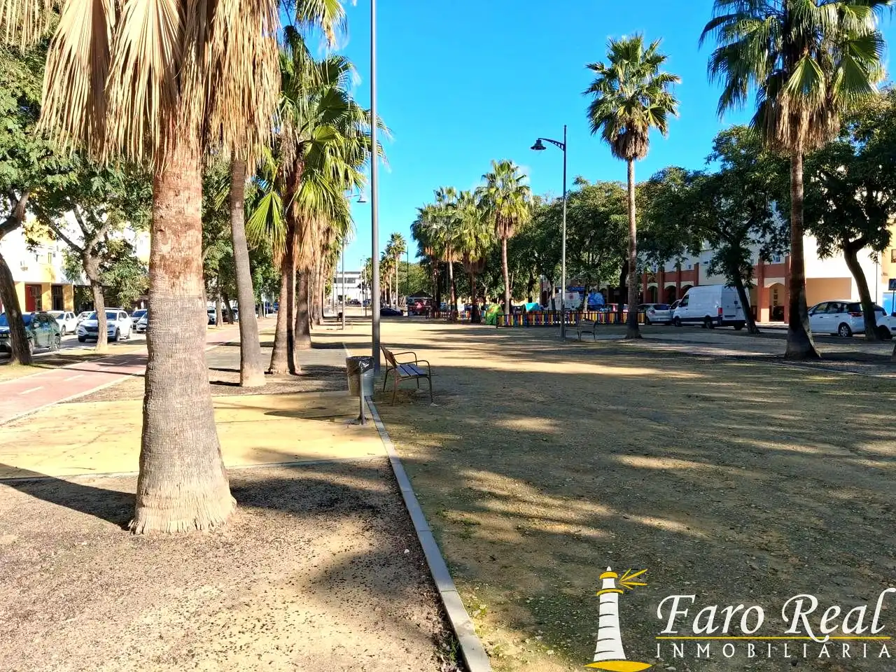 Exterior view of Flat for sale in Sanlúcar de Barrameda  with Air Conditioner, Terrace and Furnished