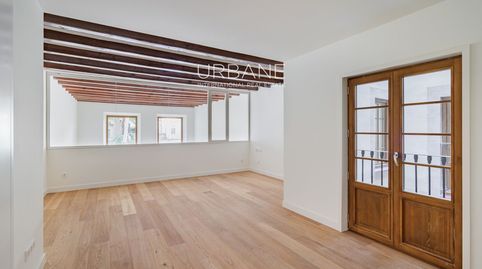 Espectacular Piso Dúplex Reformado con Terraza en Venta en Eixample, 3 Dormitorios y 3 Baños, image 3