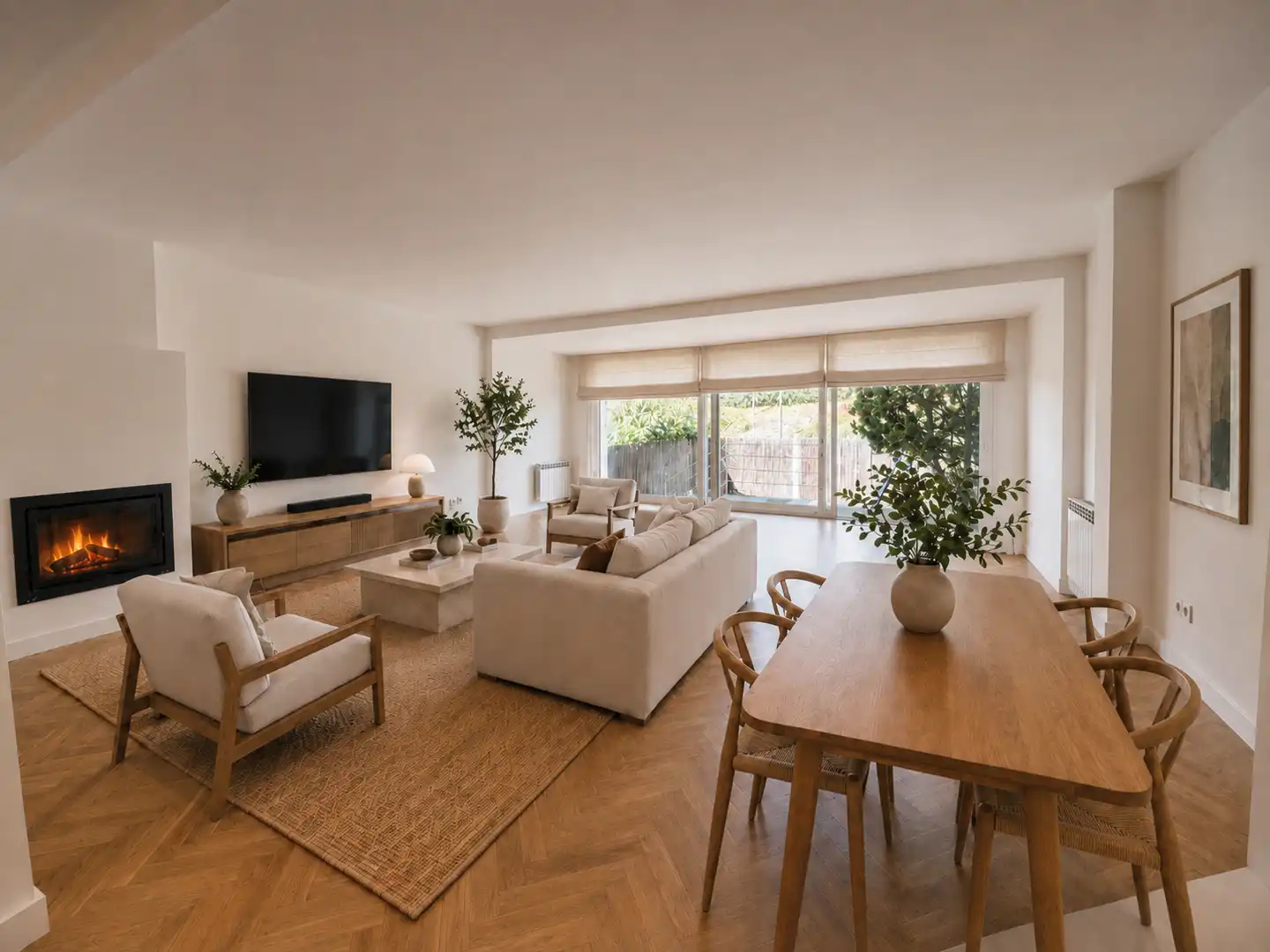 Living room of Detached homes for sale in Club de Campo  with Air Conditioner, Heating and Private garden