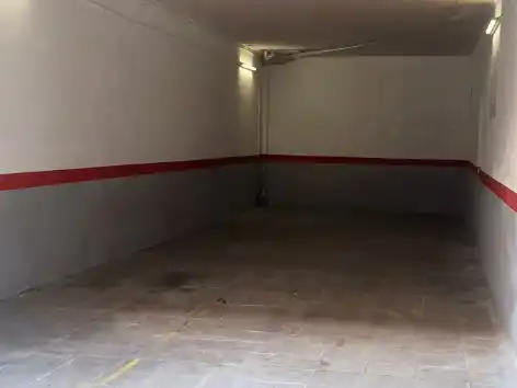 Parking to rent in calle rosello 3, imagen 2