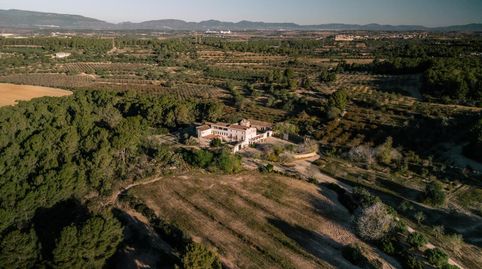 Te presentamos una majestuosa masía catalana, una oportunidad única.

 Con 8 habitaciones amplias y luminosas, ofrece un espacio, imagen 3