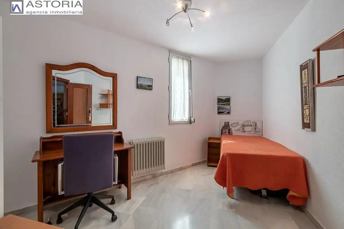 Flat with lift for sale in Calle GUARNON, imagen 28