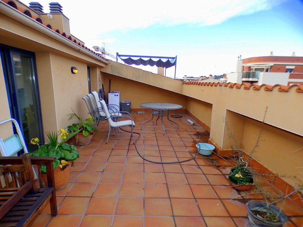 Terrassa de Pis de lloguer en Castelldefels amb Aire condicionat, Calefacció i Parquet