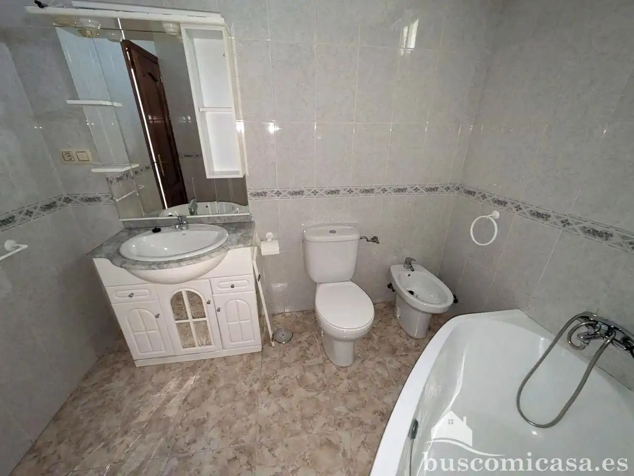 Flat for rent in barriada de la paz, La Paz - Las Américas